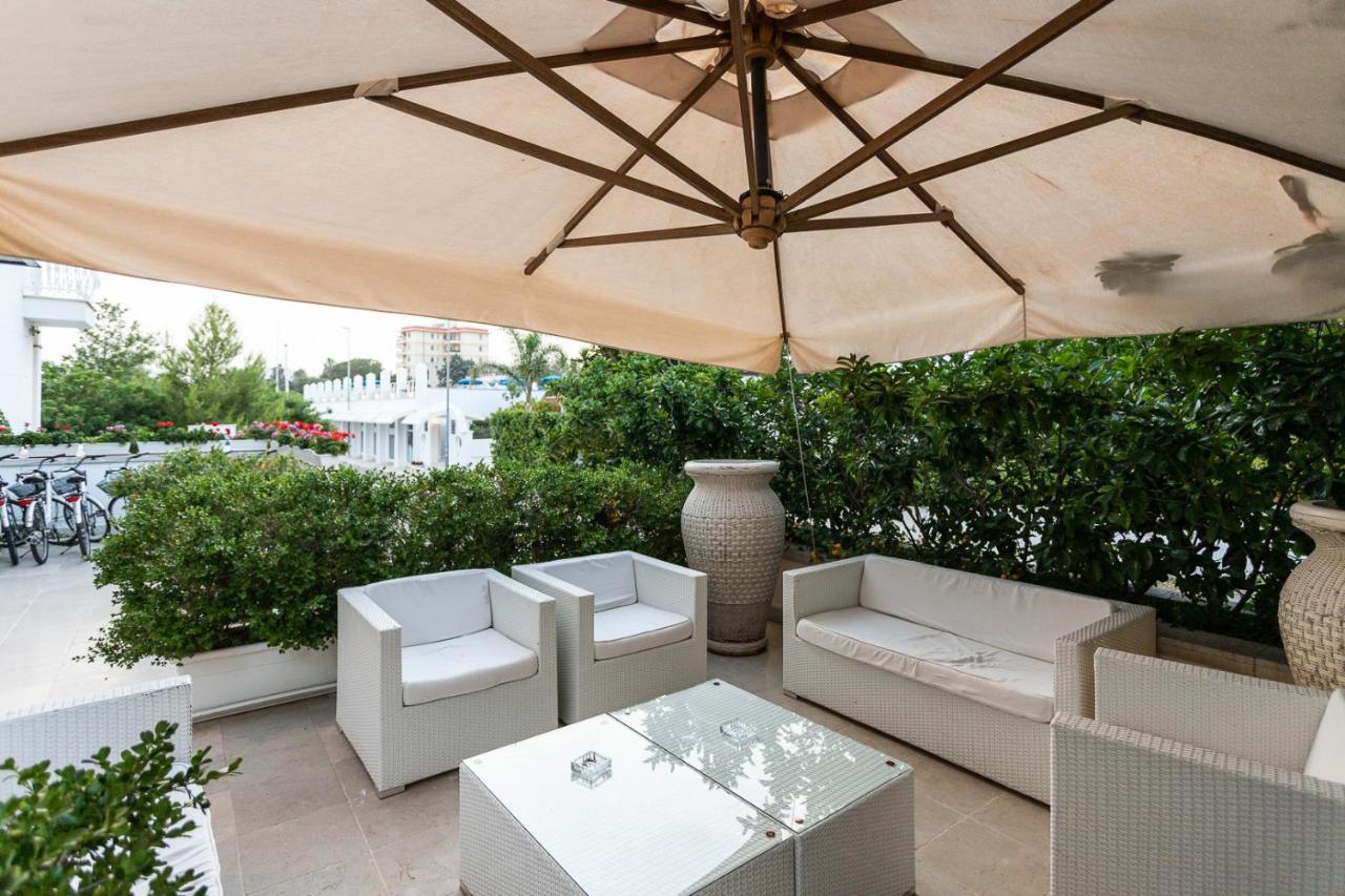 Club Azzurro Hotel & Resort Porto Cesareo Eksteriør billede