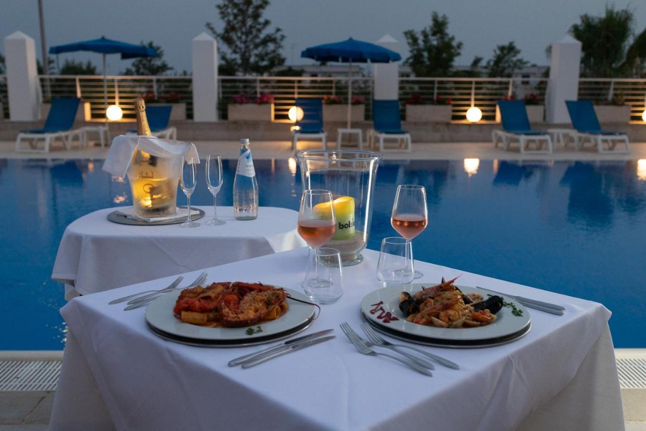 Club Azzurro Hotel & Resort Porto Cesareo Eksteriør billede