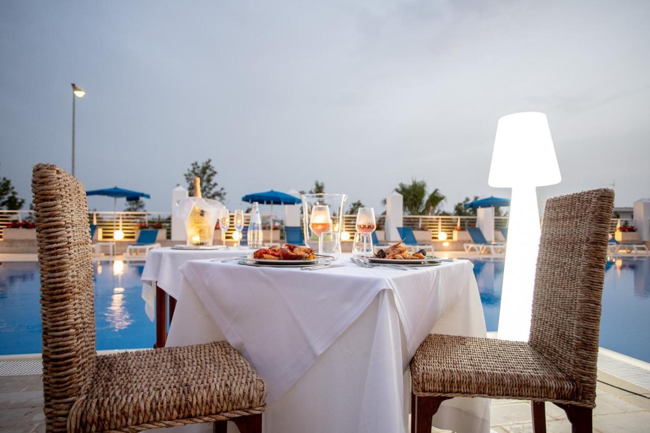 Club Azzurro Hotel & Resort Porto Cesareo Eksteriør billede