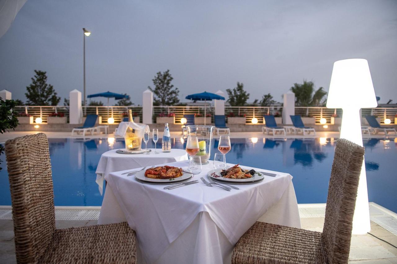 Club Azzurro Hotel & Resort Porto Cesareo Eksteriør billede
