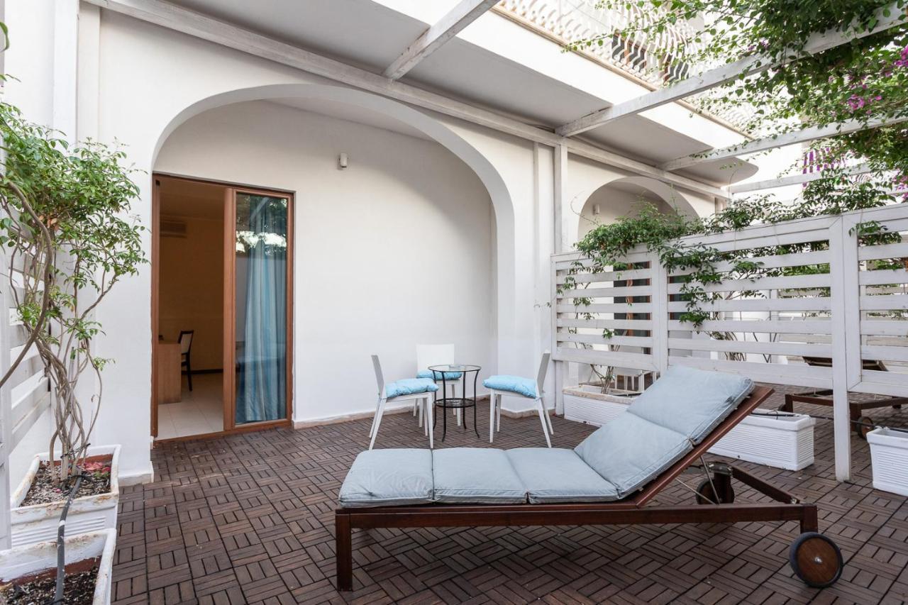 Club Azzurro Hotel & Resort Porto Cesareo Eksteriør billede